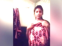 Today Exclusive -cute Desi Girl Changing Her Cloths
