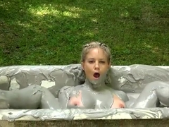 Anabelle Pync Mud Tub Masturbation