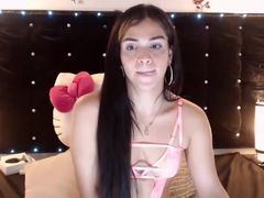 Beautiful transgirl on cam.