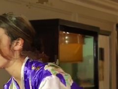Asian Masseuse Cumshot