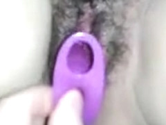 Gode Dans Sa Chatte Si Poilue