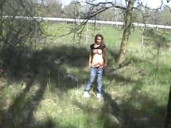 Cute Slut Gives Outdoor Oral-Sex-Stimulation