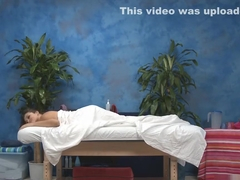 Stimulating a naughty twat