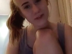 Amateur Parisbanks Flashing Boobs On Live Webcam Part 03
