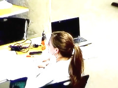 Candid College Girl Shoeplay